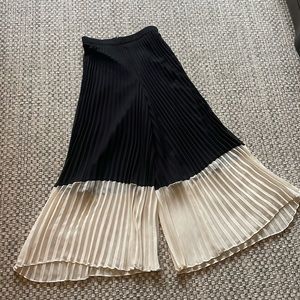 Club Monaco pleated pants